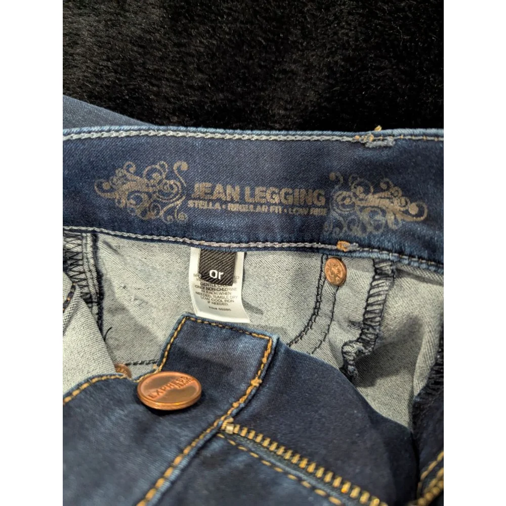 EUC Express Blue Wash Jean Legging 0